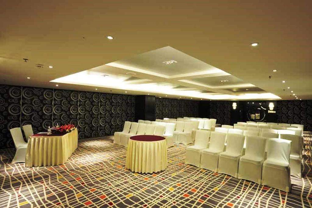 Ming Garden Hotel&Residences Kota Kinabalu Exterior foto